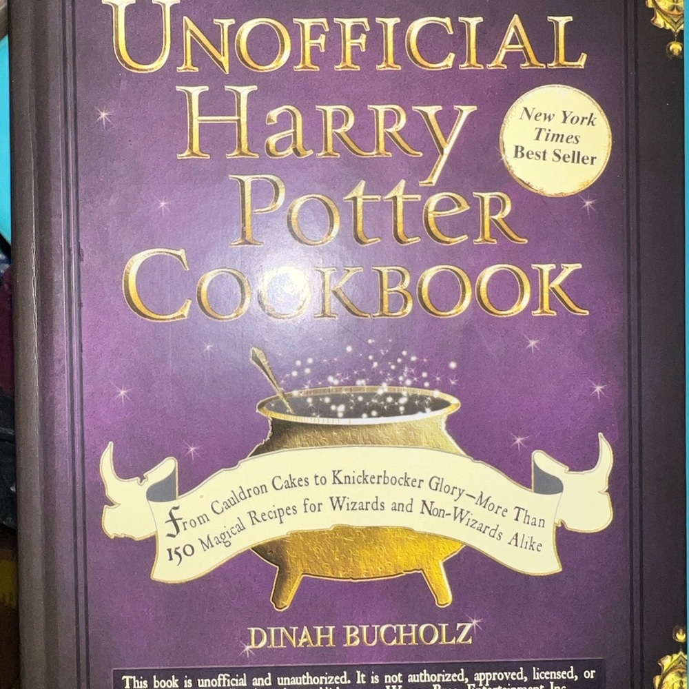 Unofficial Harry Potter Cookbook - Purple Cover